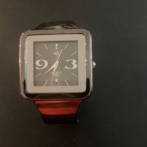 🔋included - MSI Stylish Silver Cocoa Coloured Watch